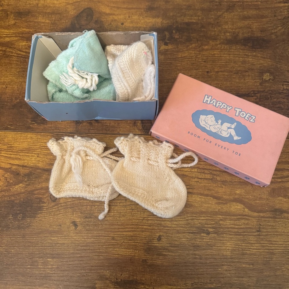 Happy Toez Vintage‎ Baby Booties 3 Pair Boxed Set Knit & Terry 1940s 1950s